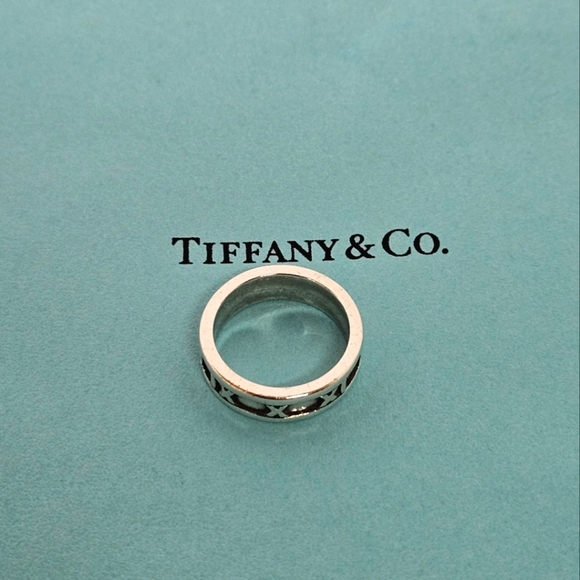 Tiffany & Co. 1995 Atlas Ring In Sterling Silver Size 7 - Picture 7 of 9
